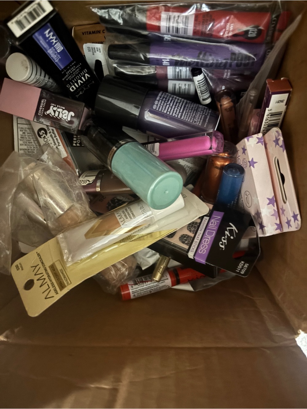 Mystery Makeup Bundle 100 Items